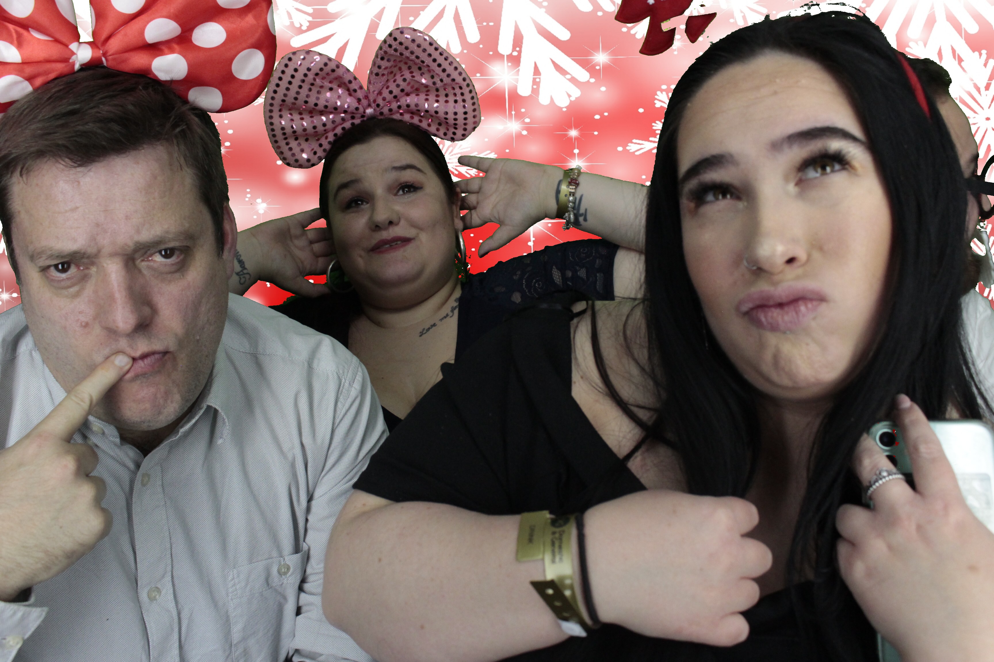 Domestic and General Christmas Party 2019 | View more photos from the event at gallery.myphotoboothexperience.co.uk/u/MyPhotoBoothExperienceLtd/Domestic-and-General-Christmas-Party-2019